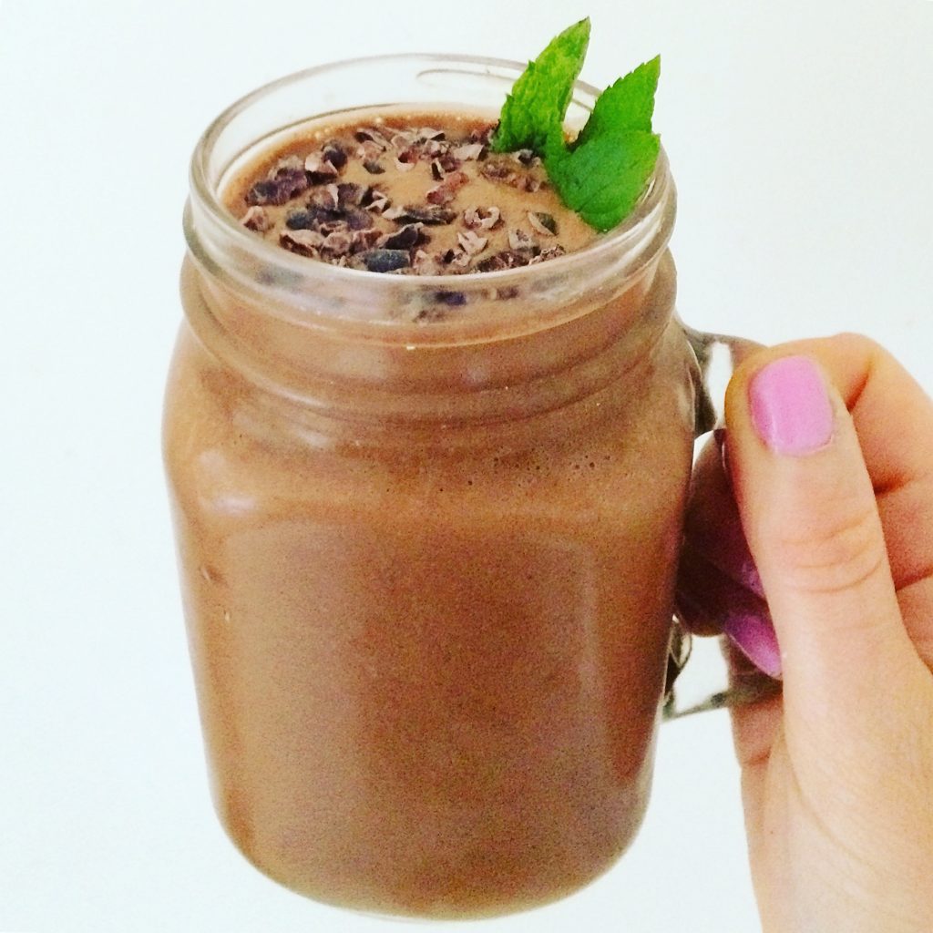 mint chocolate protein smoothie