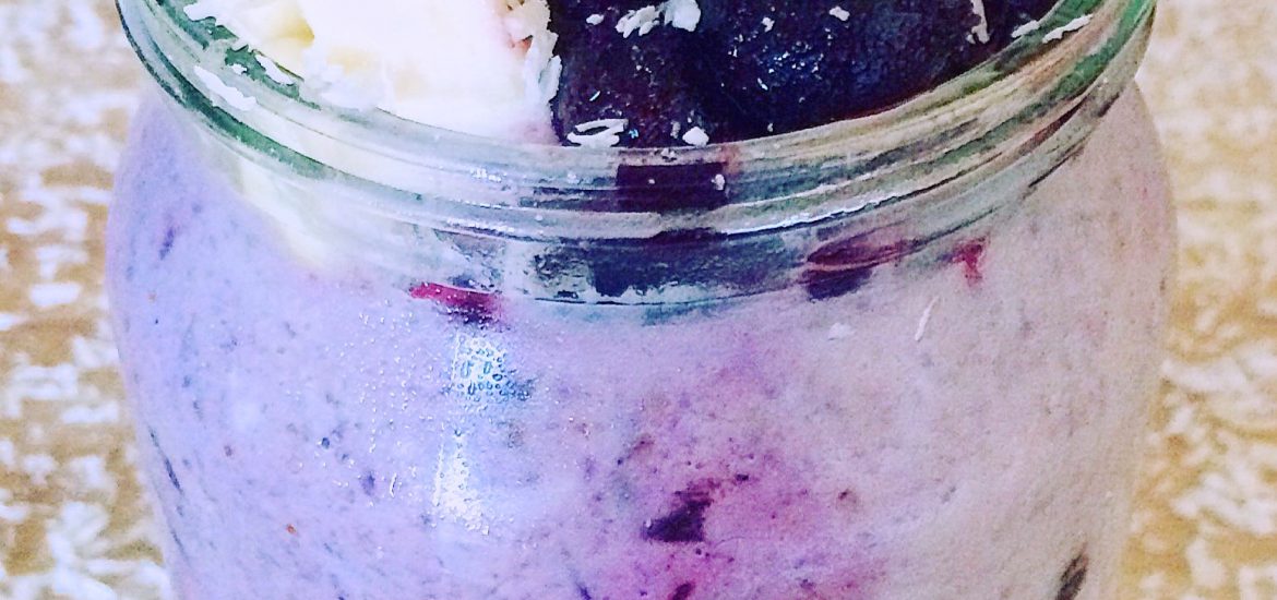 blueberry and coconut overnight oats